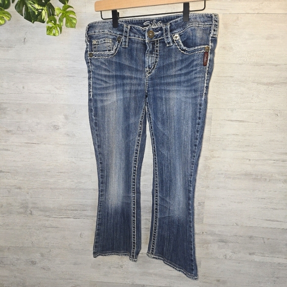 Silver Jeans Aiko Bootcut - Picture 1 of 13